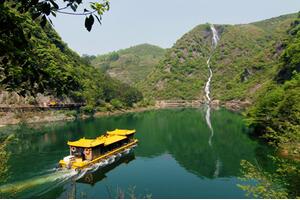 舞龙峡 - 和风乐游农庄
