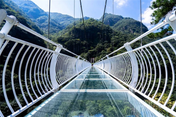 探秘浙北大峡谷绝美风光，体验高空刺激游乐项目-和风乐游农庄(图3)