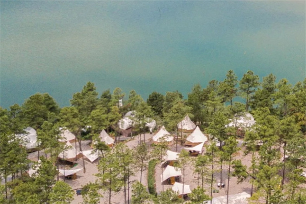 安吉云松营地野奢体验,松林水库旁的自然度假天堂-和风乐游农庄(图1) 安吉云松营地野奢体验,松林水库旁的自然度假天堂-和风乐游农庄(图1)