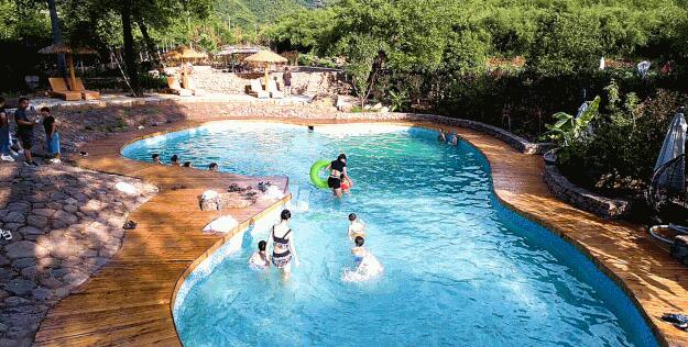 安吉集装箱民宿体验星空下的宁静时光-和风乐游农庄(图2) 安吉集装箱民宿体验星空下的宁静时光-和风乐游农庄(图2)