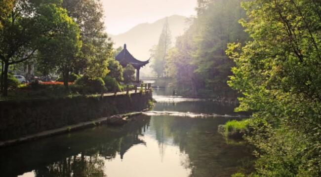 安吉之美：温润山水间的诗意生活体验-和风乐游农庄(图1)