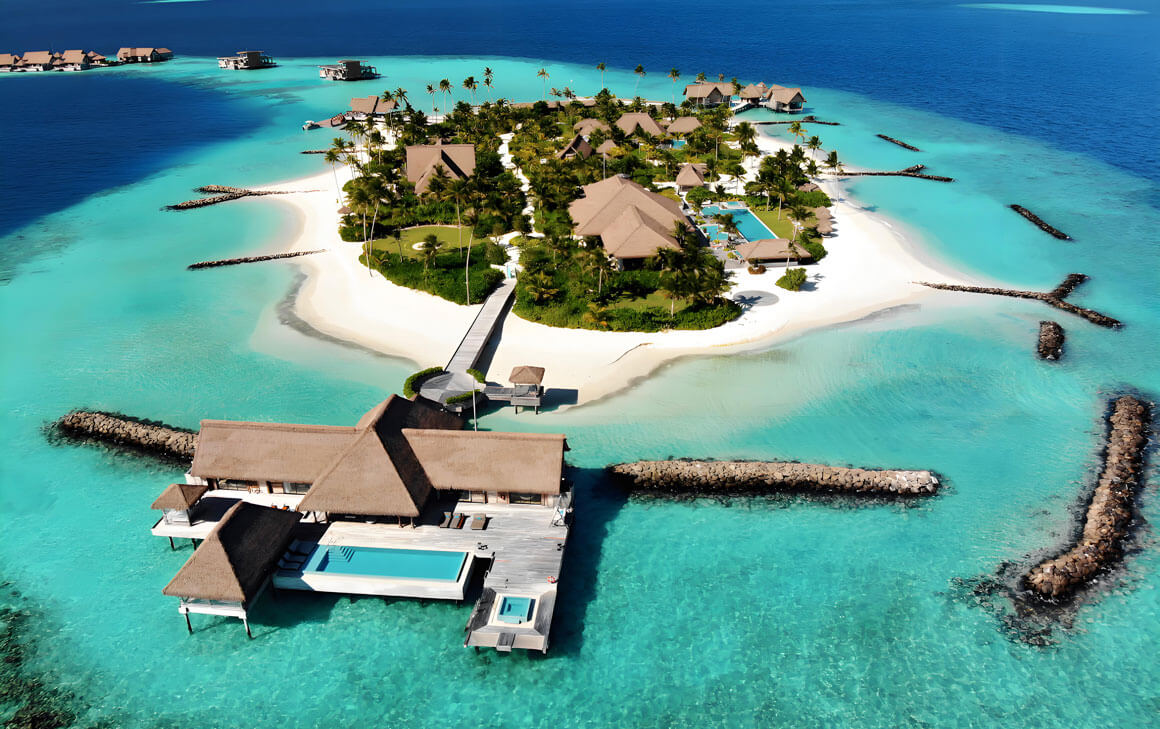 2025情侣蜜月胜地攻略：马尔代夫与圣托里尼新玩法全解析-和风乐游农庄(图2)