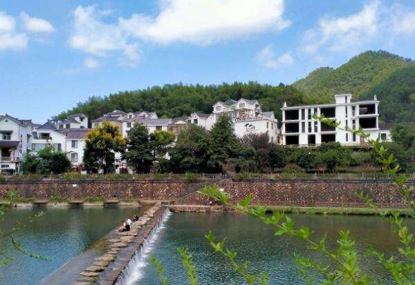 下姜村生态旅游产业助力乡村振兴可持续发展-和风乐游农庄(图2)