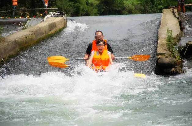 安吉漂流地推荐,十大热门漂流景点体验指南-和风乐游农庄(图7) 安吉漂流地推荐,十大热门漂流景点体验指南-和风乐游农庄(图7)