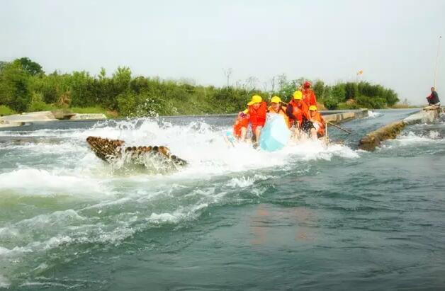 安吉漂流地推荐,十大热门漂流景点体验指南-和风乐游农庄(图11) 安吉漂流地推荐,十大热门漂流景点体验指南-和风乐游农庄(图11)
