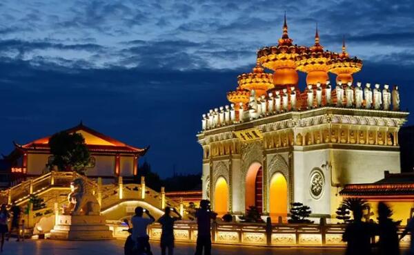 上海东林寺：700年古刹的佛教文化魅力与现代光影艺术-和风乐游农庄(图3)