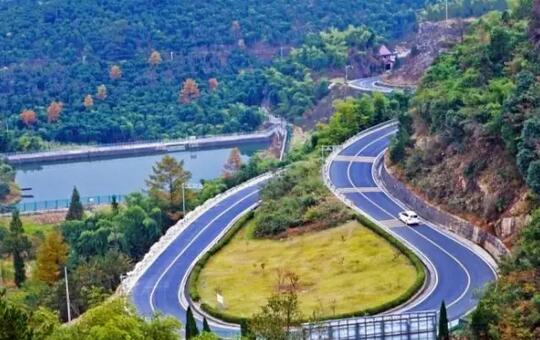 安吉天荒坪盘山公路美景如画 车友漂移圣地体验-和风乐游农庄(图2)