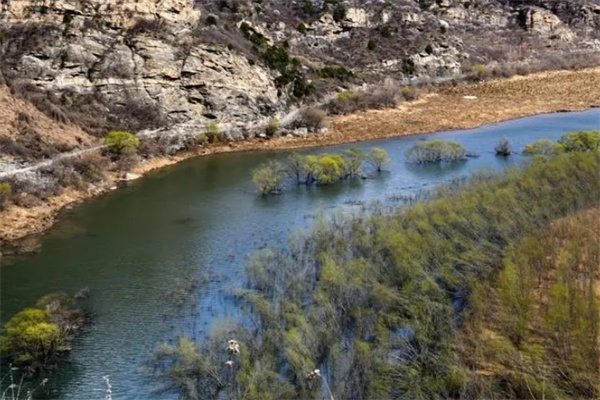九道弯大峡谷(图1)