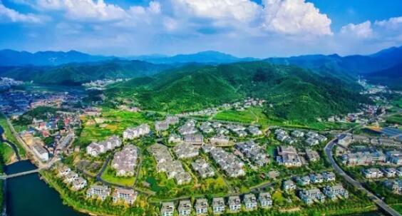 安吉全域旅游发展模式探索与实践路径分析-和风乐游农庄(图1)