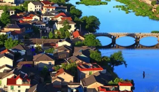 安吉全域旅游发展模式探索与实践路径分析-和风乐游农庄(图2)