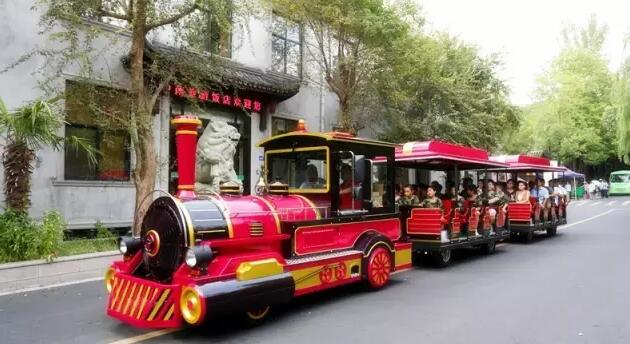 中南百草原小火车游览体验，轻松赏景省体力-和风乐游农庄(图3)