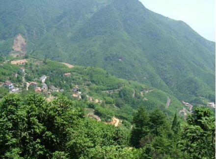 浙北第一高山村九亩田：海拔820米的世外桃源-和风乐游农庄(图2)