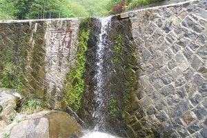 碧坞龙潭 - 和风乐游农庄