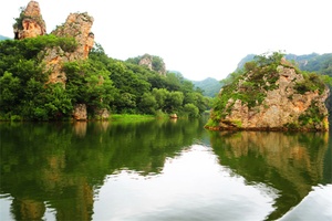 冰峪沟 - 辰飞雨和风乐游农庄
