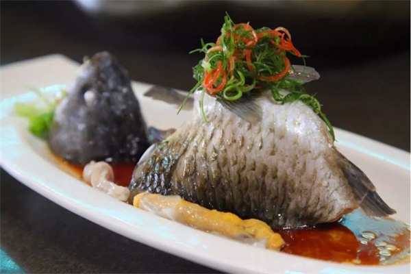 龙池鲫鱼(图2) 龙池鲫鱼(图2)