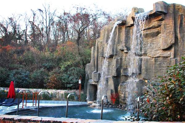 汤山温泉（紫清湖）(图1)