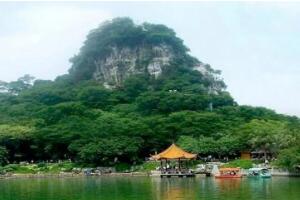南峰山 - 辰飞雨和风乐游农庄