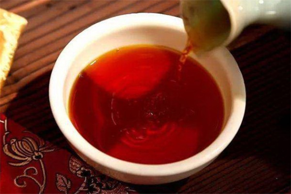 严东关五加皮酒(图2) 严东关五加皮酒(图2)