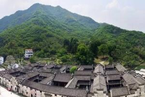 东白湖千柱屋（斯宅村） - 和风乐游农庄