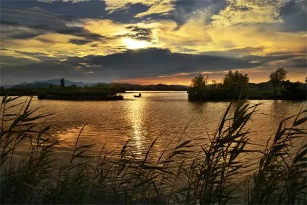 白塔湖国家森林公园(图3)