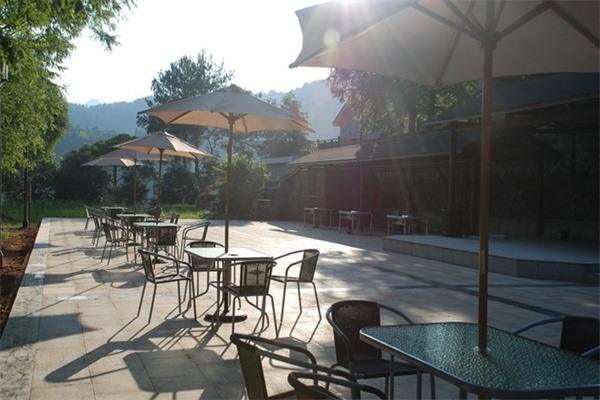 红星坪温泉度假村(图3)