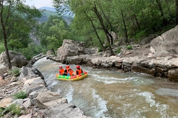 太行大峡谷漂流(图2)