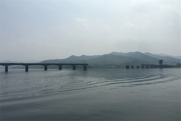 丹东河口风景区(图1)