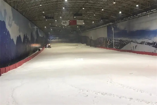 伏牛山滑雪度假乐园(图3)